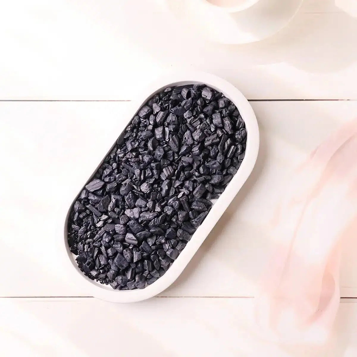 Black Tourmaline Chips Stone - GOOD HABITSS