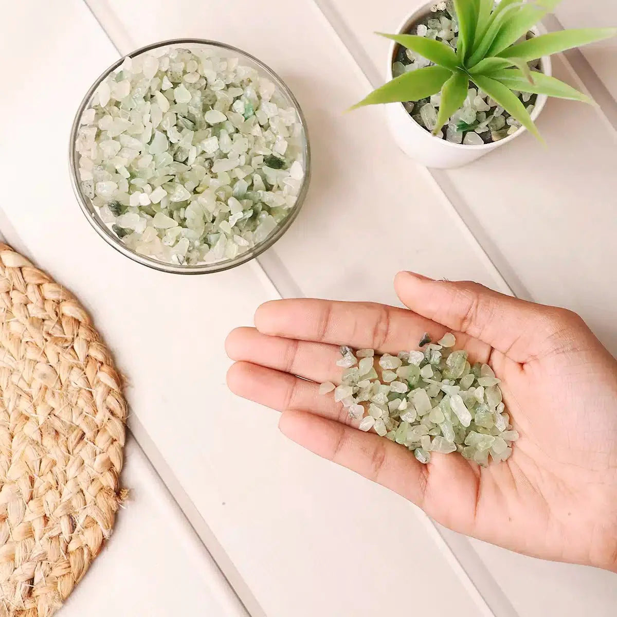 Green Aventurine Chips Stone - GOOD HABITSS